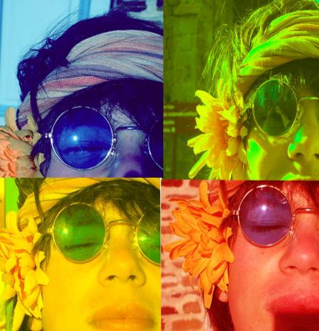 LOvE and PeAcE * * * HIPPY'S * * * LOvE